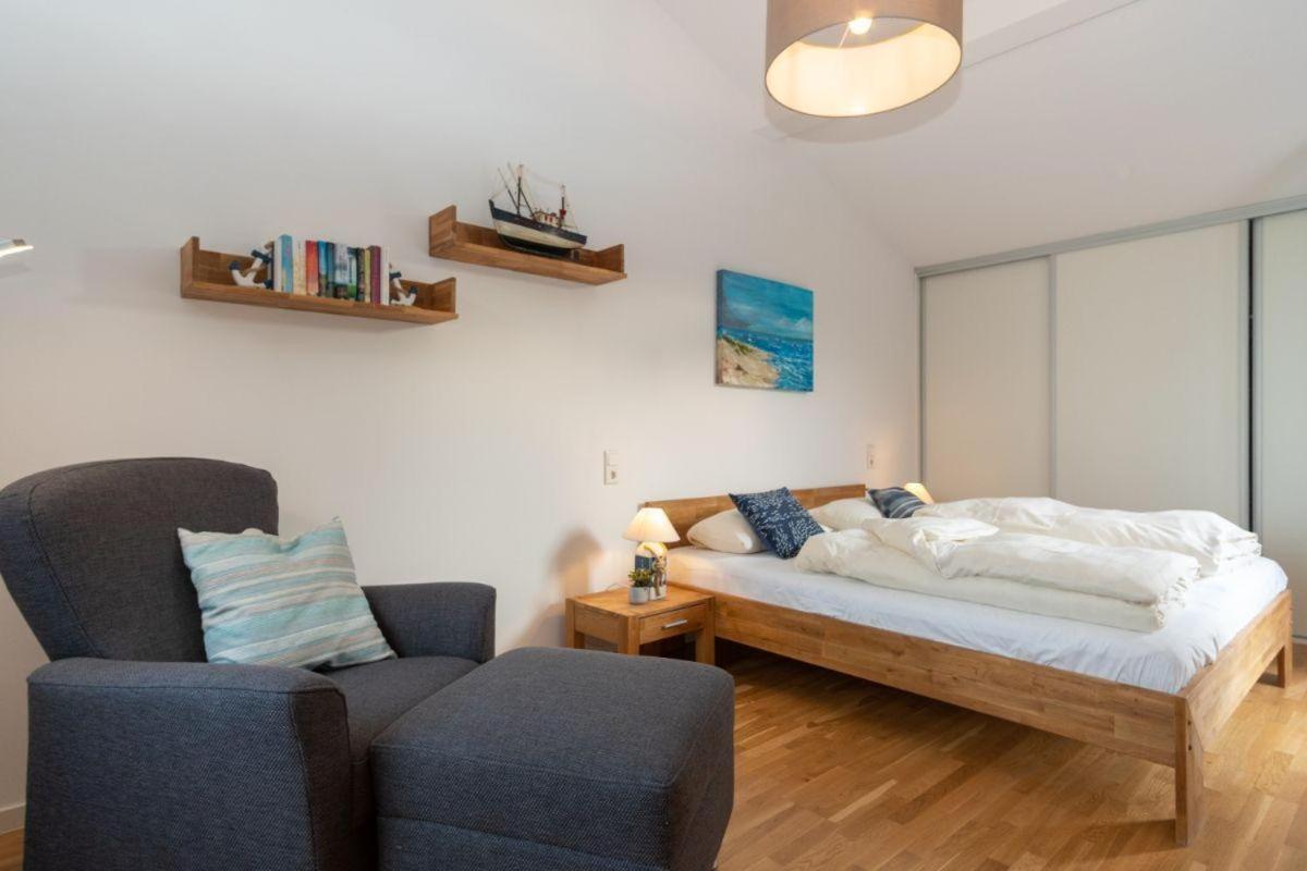 Haus-Wilhelmsplatz-Wohnung-Heimathafen ไฮลิเกนฮาเฟิน ภายนอก รูปภาพ