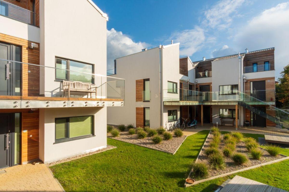 Haus-Wilhelmsplatz-Wohnung-Heimathafen ไฮลิเกนฮาเฟิน ภายนอก รูปภาพ